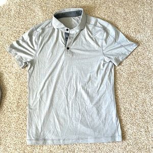 Lululemon men’s polo in large in a light grey